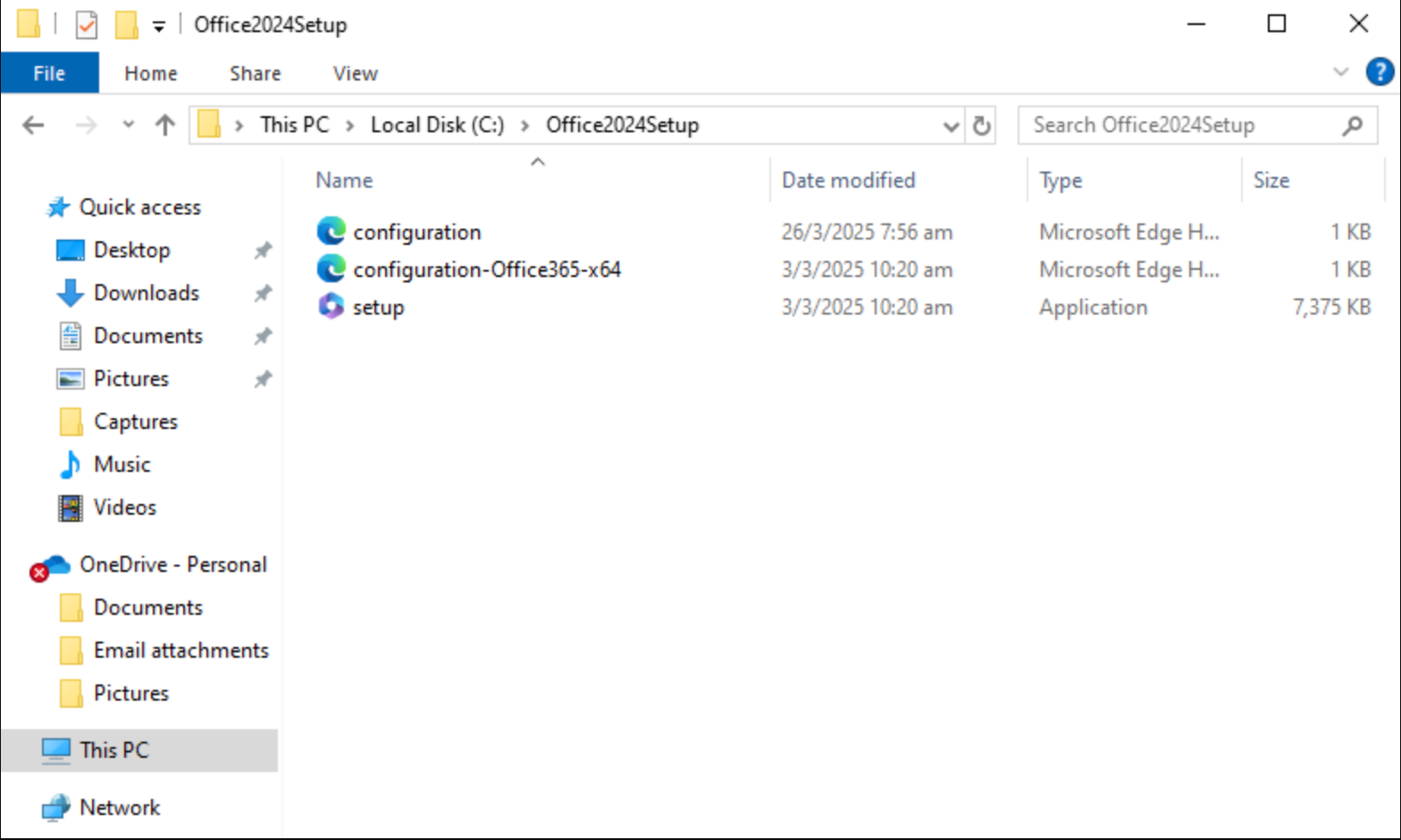 Office2024Setup folder showing setup.exe and configuration.xml files